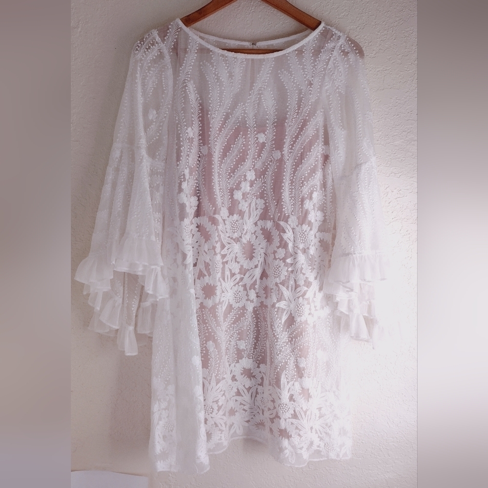 Badgley Mischka Soft White Sheer Lace Mini Dress With Nude Dress Slip